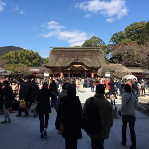 観光客で賑わう太宰府天満宮